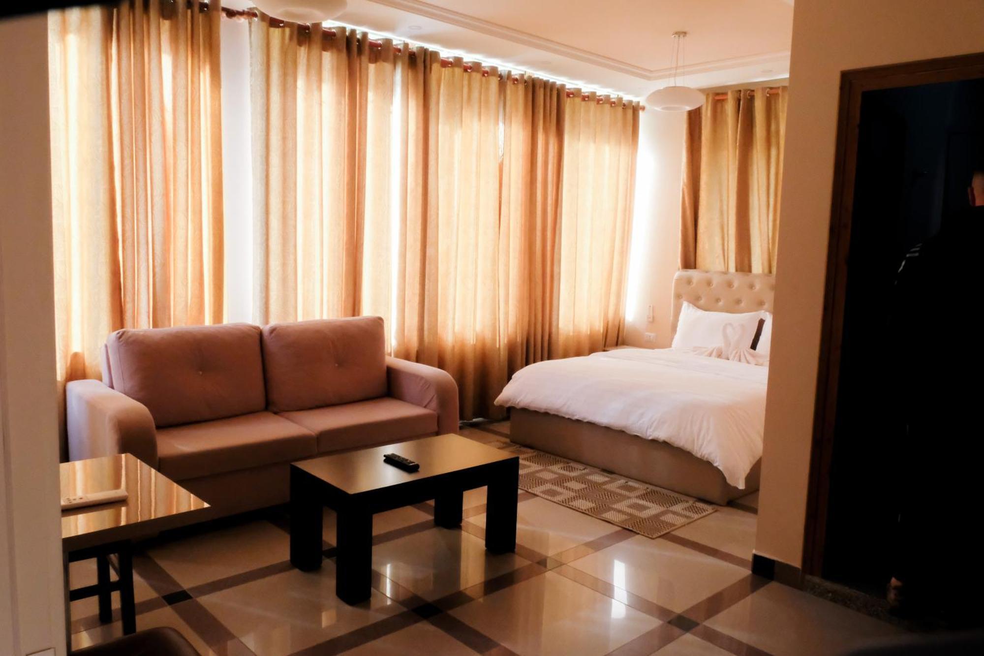 Hotel Buna Park Berdic e Siperme