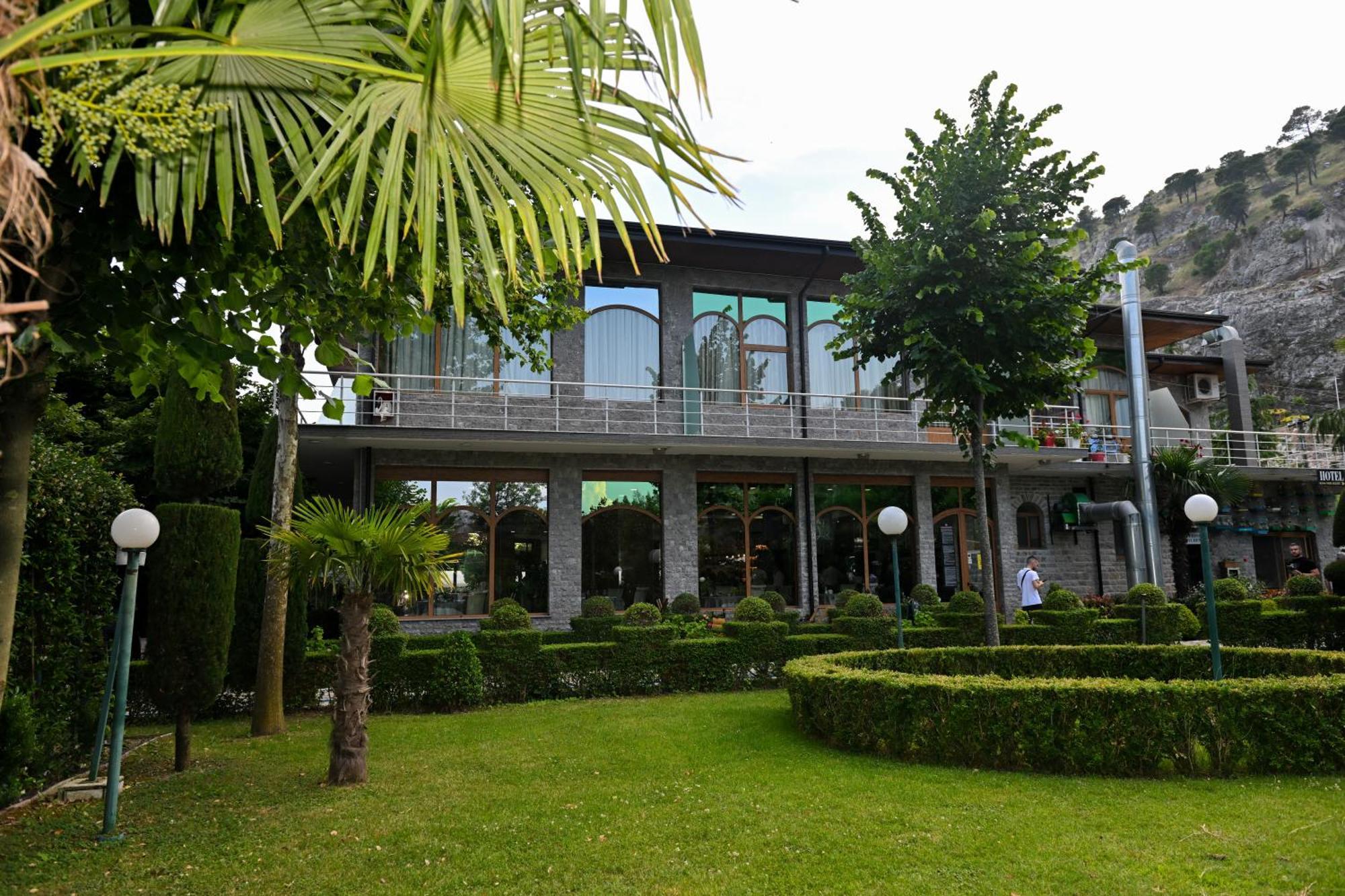 Buna Park 4* Berdic e Siperme